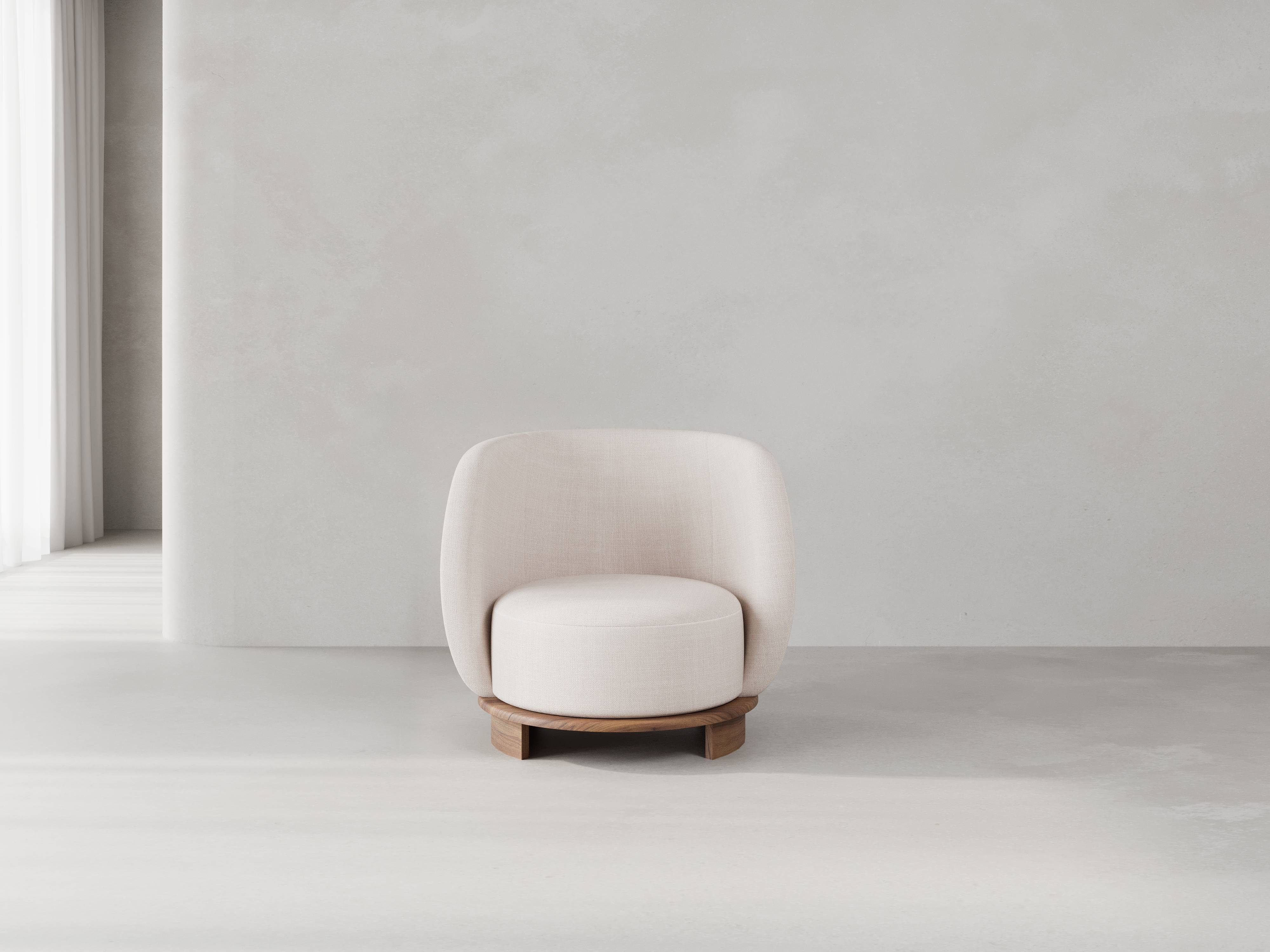 Evie Chair