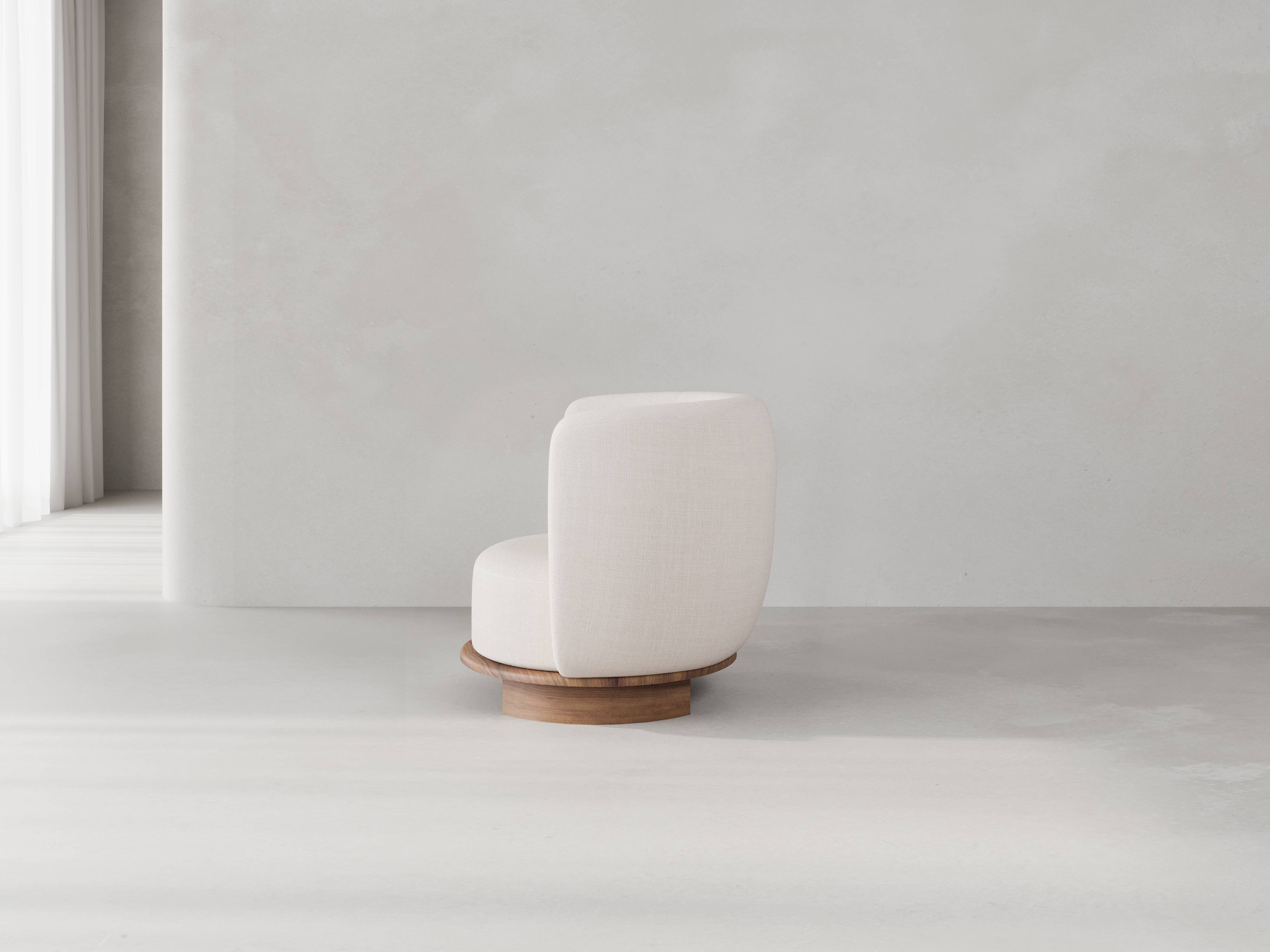 Evie Chair